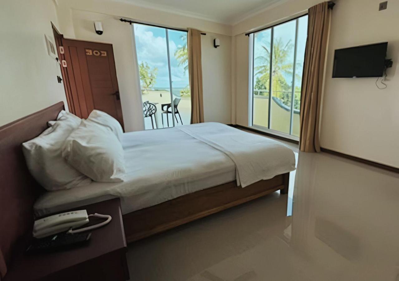 Noah Private Beach House Химафуши Екстериор снимка